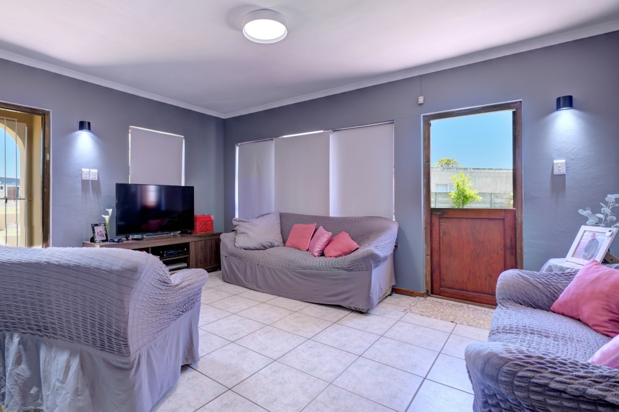 3 Bedroom Property for Sale in Rowallan Park Eastern Cape